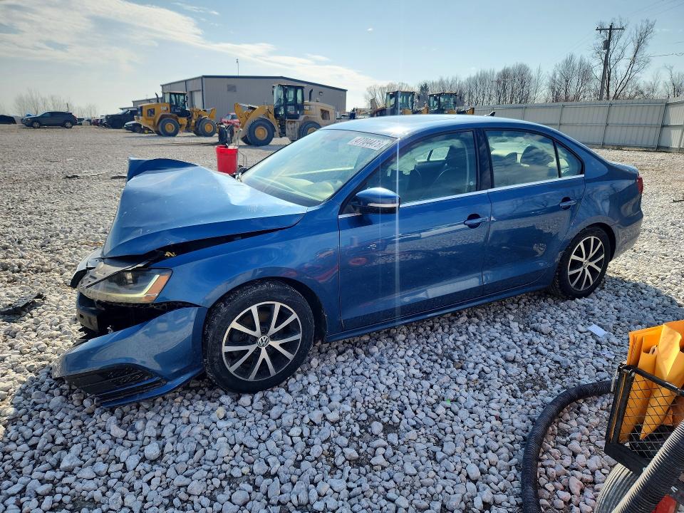 47704476 :رقم المزاد ، 3VWDB7AJ6HM249954 vin ، 2017 Volkswagen Jetta مزاد بيع