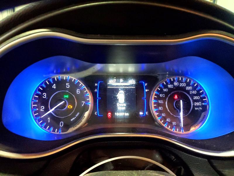 2015 Chrysler 200 მანქანა იყიდება აუქციონზე, vin: 1C3CCCFB9FN586065, აუქციონის ნომერი: 46488906