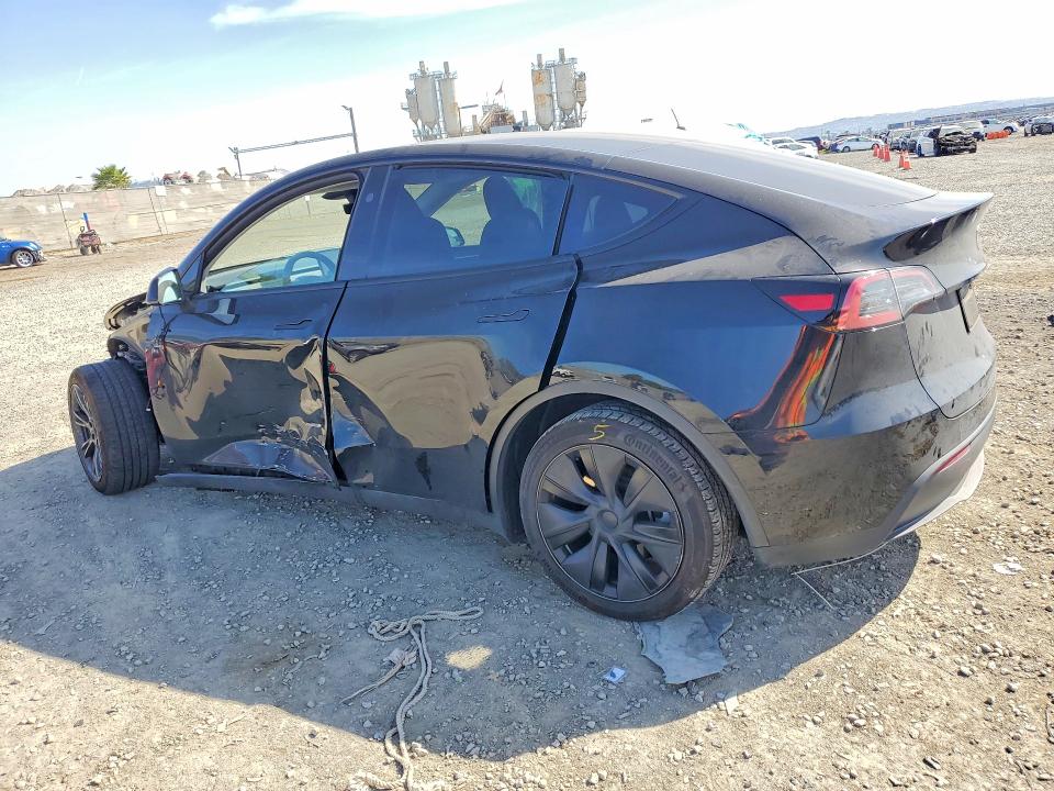 Продажа на аукционе авто 2025 Tesla Model Y, vin: 7SAYGDED6SF248746, номер лота: 46218266