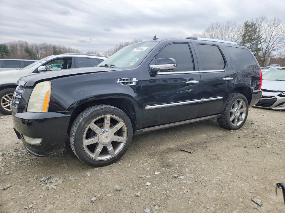75909815 :رقم المزاد ، 1GYUKCEF4AR135077 vin ، 2010 Cadillac Escalade مزاد بيع