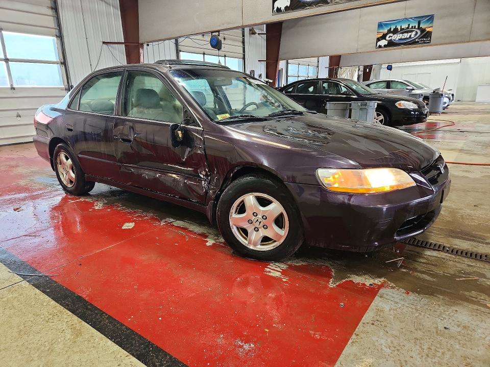 Продаж на аукціоні авто 1998 Honda Accord 4d Dx, vin: 1HGCG165XWA014378, номер лоту: 46802196