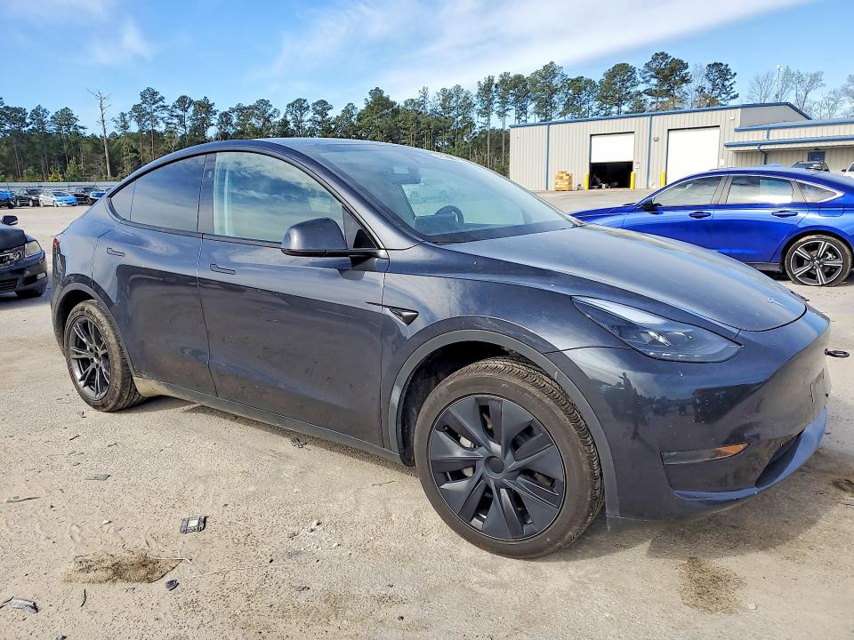 46258206 :رقم المزاد ، 7SAYGDEDXRF207384 vin ، 2024 Tesla Model Y مزاد بيع