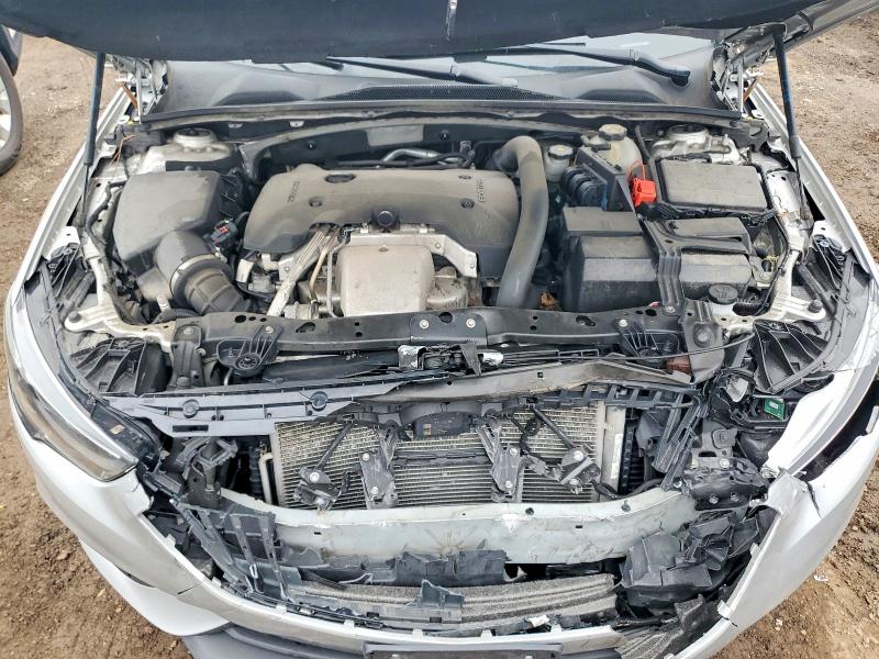41816796 :رقم المزاد ، W04GR6SX9J1099487 vin ، 2018 Buick Regal مزاد بيع