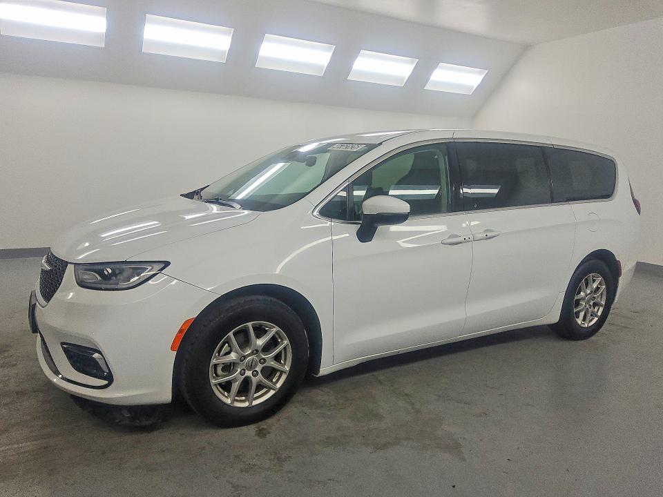 2023 Chrysler Pacifica მანქანა იყიდება აუქციონზე, vin: 2C4RC1BG7PR511008, აუქციონის ნომერი: 46762626
