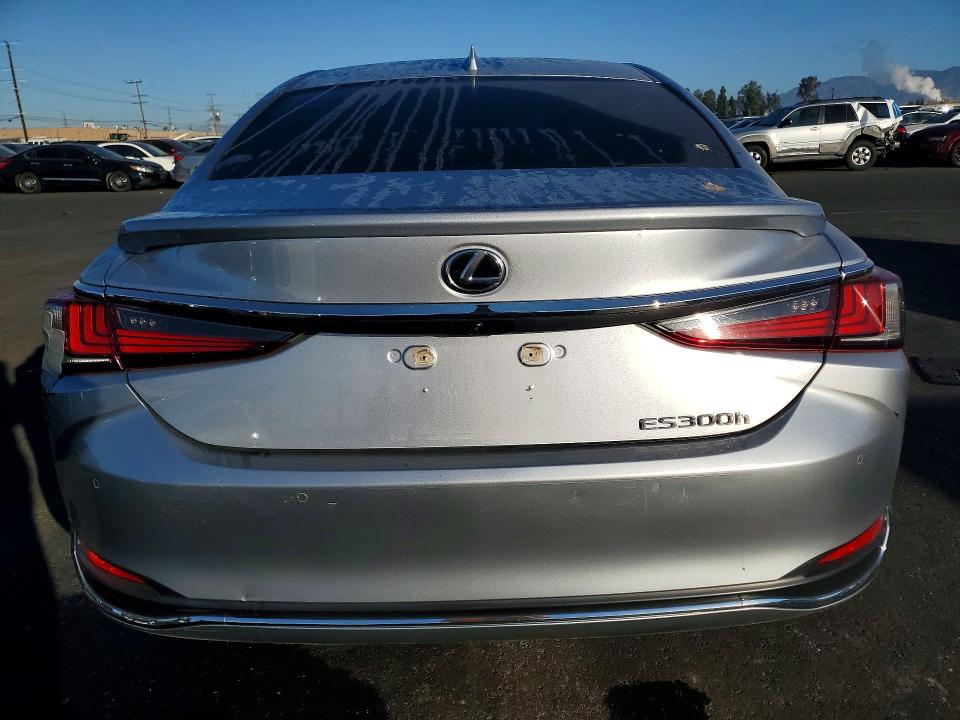 79705405 :رقم المزاد ، 58ADA1C18RU043830 vin ، 2024 Lexus Es 300h مزاد بيع