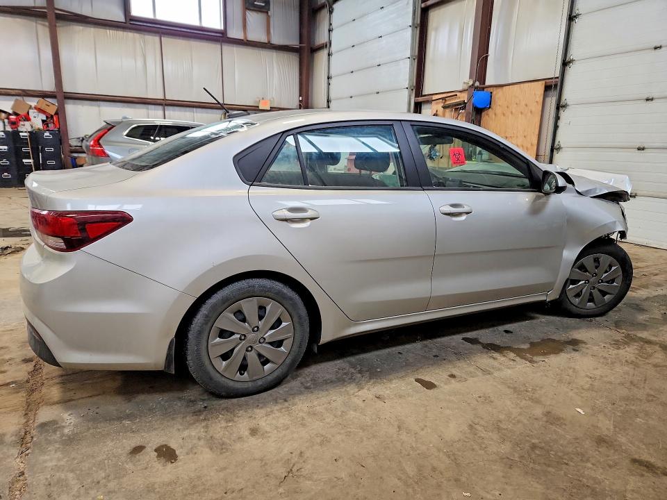 77878205 :رقم المزاد ، 3KPA24AD8LE327961 vin ، 2020 Kia Rio مزاد بيع