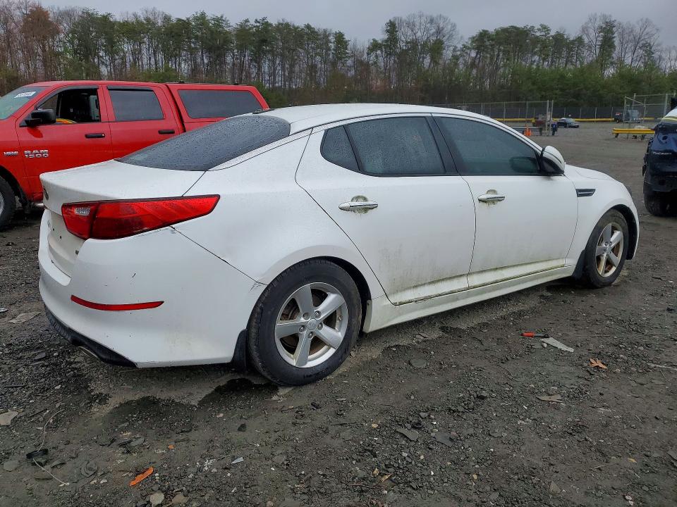 42043206 :رقم المزاد ، KNAGM4A71F5643651 vin ، 2015 Kia Optima مزاد بيع