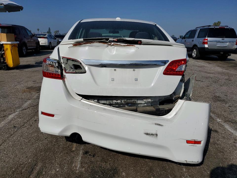 Продажа на аукционе авто 2015 Nissan Sentra, vin: 3N1AB7AP6FY315910, номер лота: 47046136