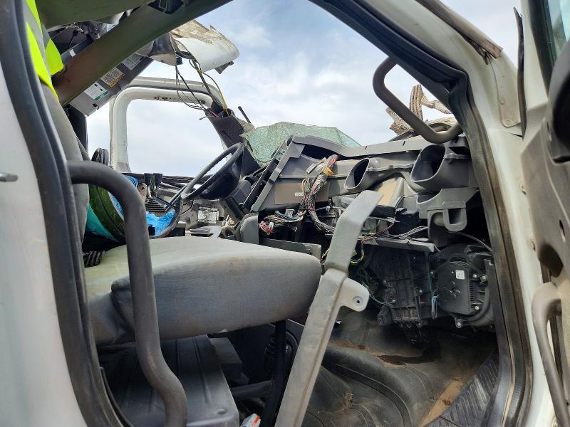 46778676 :رقم المزاد ، 1FVHG3DV8KHKS7189 vin ، 2019 Freigliner 114sd مزاد بيع