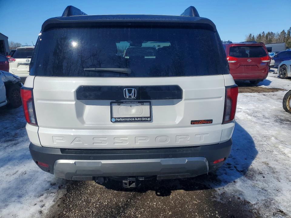 78899215 :رقم المزاد ، 5FNYF9H5XTB501196 vin ، 2026 Honda Passport مزاد بيع