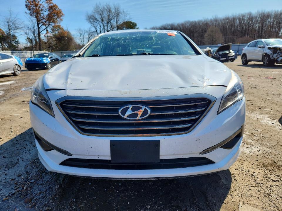 2015 Hyundai Sonata მანქანა იყიდება აუქციონზე, vin: 5NPE24AA6FH139530, აუქციონის ნომერი: 45919616