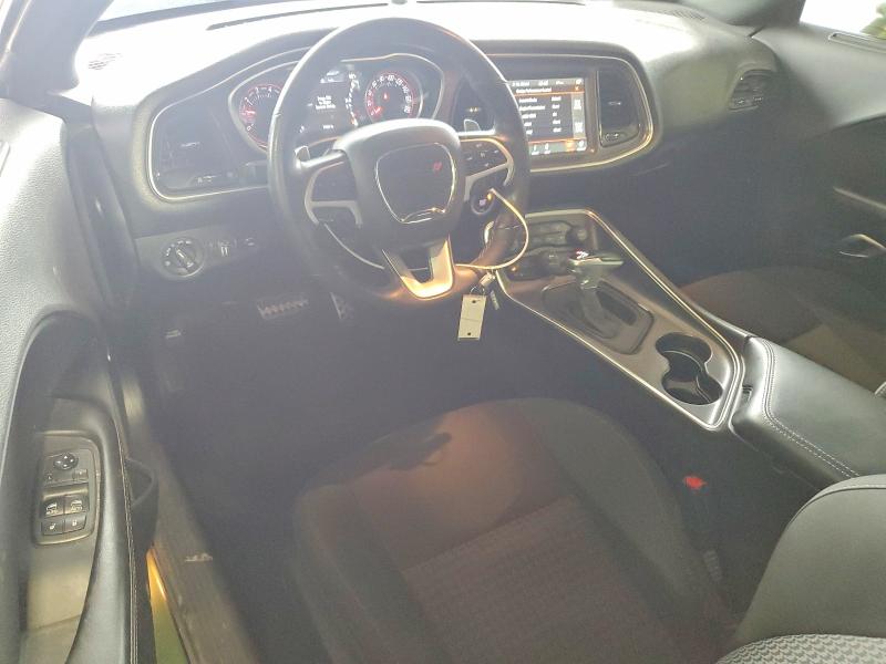 45451376 :رقم المزاد ، 2C3CDZFJ2JH334604 vin ، 2018 Dodge Challenger مزاد بيع
