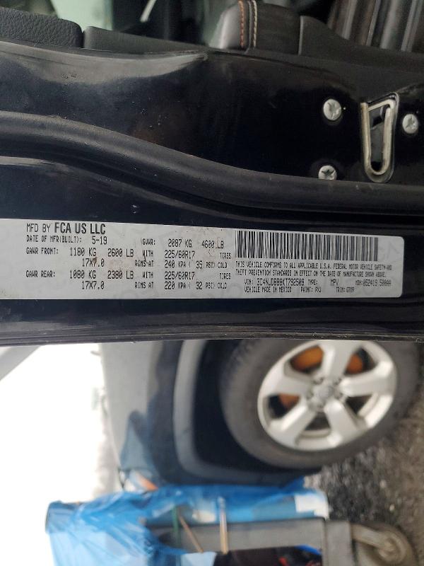 41731236 :رقم المزاد ، 3C4NJDBB8KT792509 vin ، 2019 Jeep Compass مزاد بيع