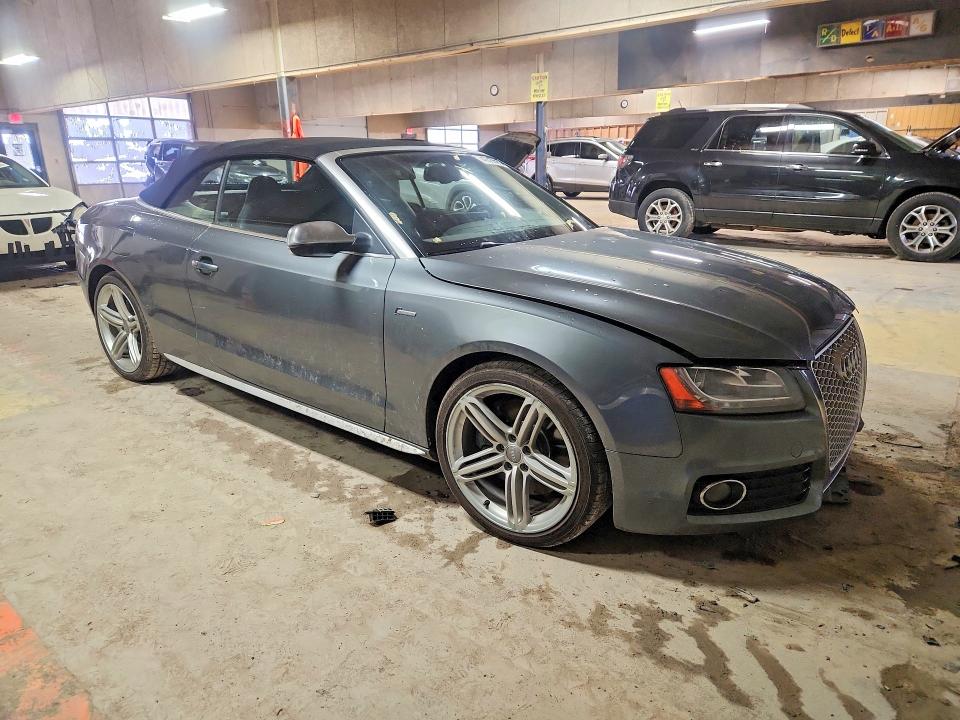 46065956 :رقم المزاد ، WAUVGAFH3CN000485 vin ، 2012 Audi S5 مزاد بيع