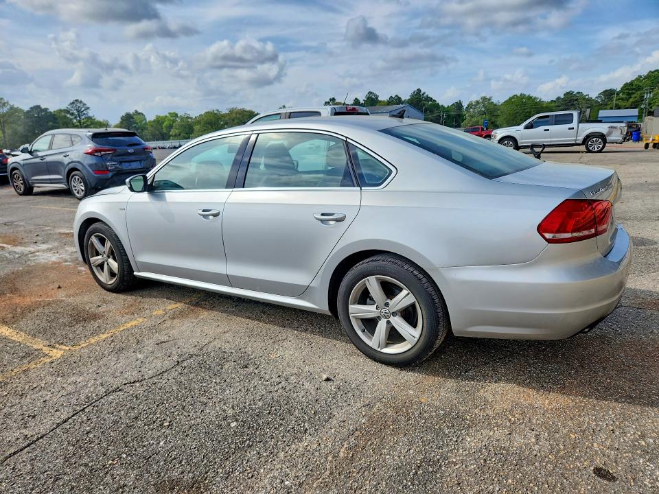 48144776 :رقم المزاد ، 1VWAS7A36FC095331 vin ، 2015 Volkswagen Passat مزاد بيع
