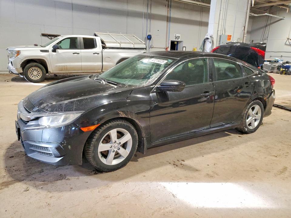 47219026 :رقم المزاد ، 2HGFC2F76GH010766 vin ، 2016 Honda Civic مزاد بيع
