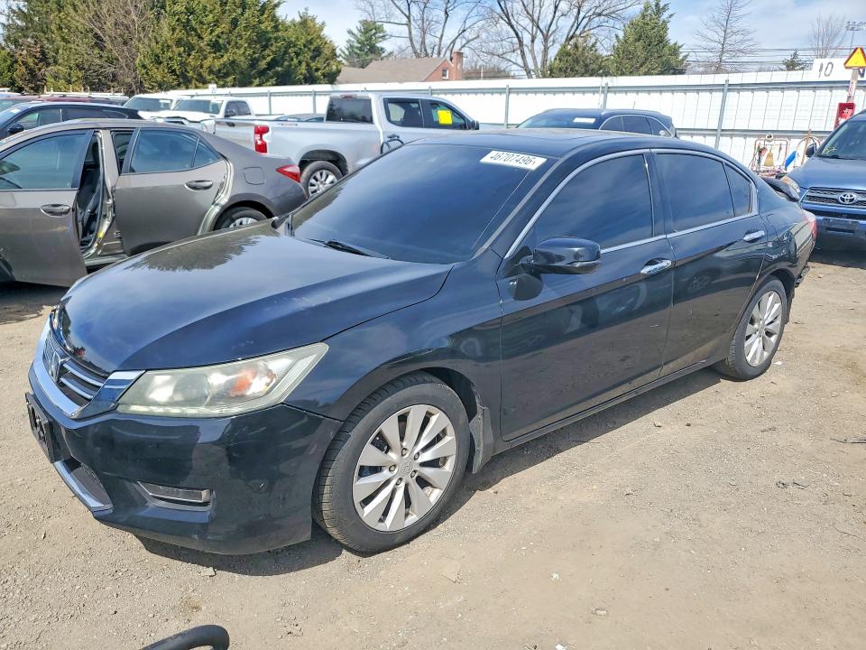 Продаж на аукціоні авто 2013 Honda Accord, vin: 1HGCR3F85DA015709, номер лоту: 46707496