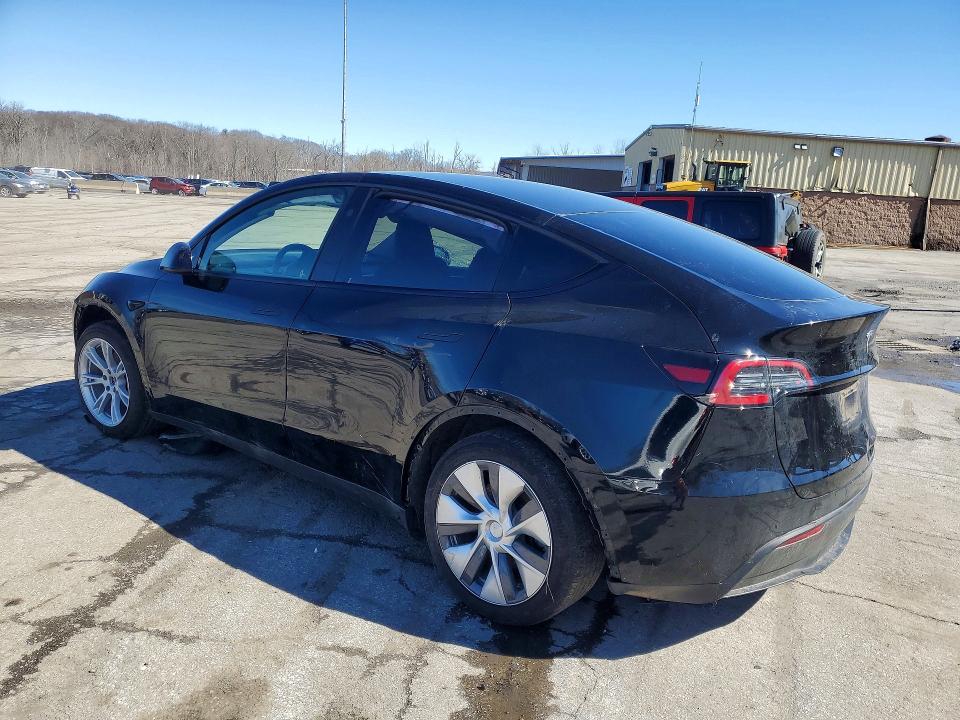Продажа на аукционе авто 2023 Tesla Model Y, vin: 7SAYGDEDXPF958482, номер лота: 41979436