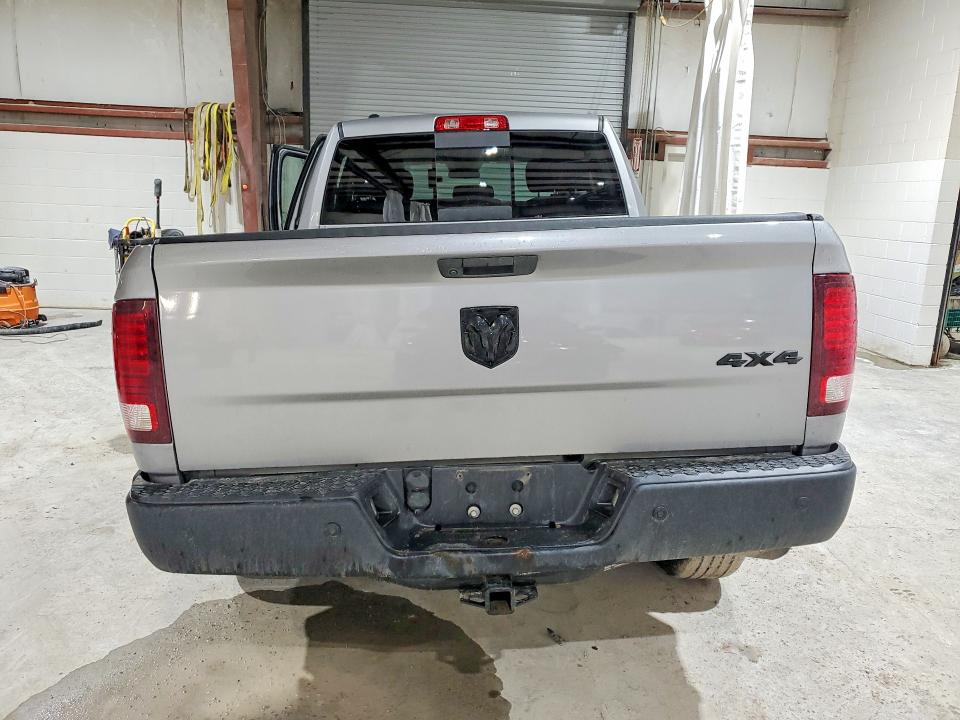 Продажа на аукционе авто 2020 Ram 1500 Classic, vin: 1C6RR7GG2LS123811, номер лота: 46689956