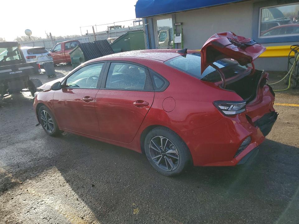 79908475 :رقم المزاد ، 3KPF24AD7PE657070 vin ، 2023 Kia Forte مزاد بيع