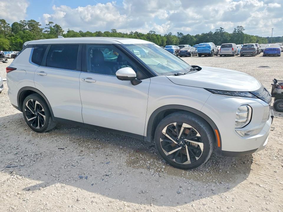 Продаж на аукціоні авто 2023 Mitsubishi Outlander, vin: JA4J3UA88PZ030743, номер лоту: 47896866