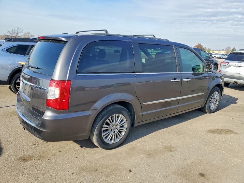 Продажа на аукционе авто 2015 Chrysler Town & Country, vin: 2C4RC1CG4FR578436, номер лота: 47273626