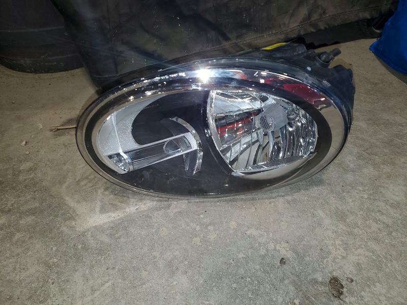 47238926 :رقم المزاد ، 3VWJ17AT2HM620471 vin ، 2017 Volkswagen Beetle مزاد بيع