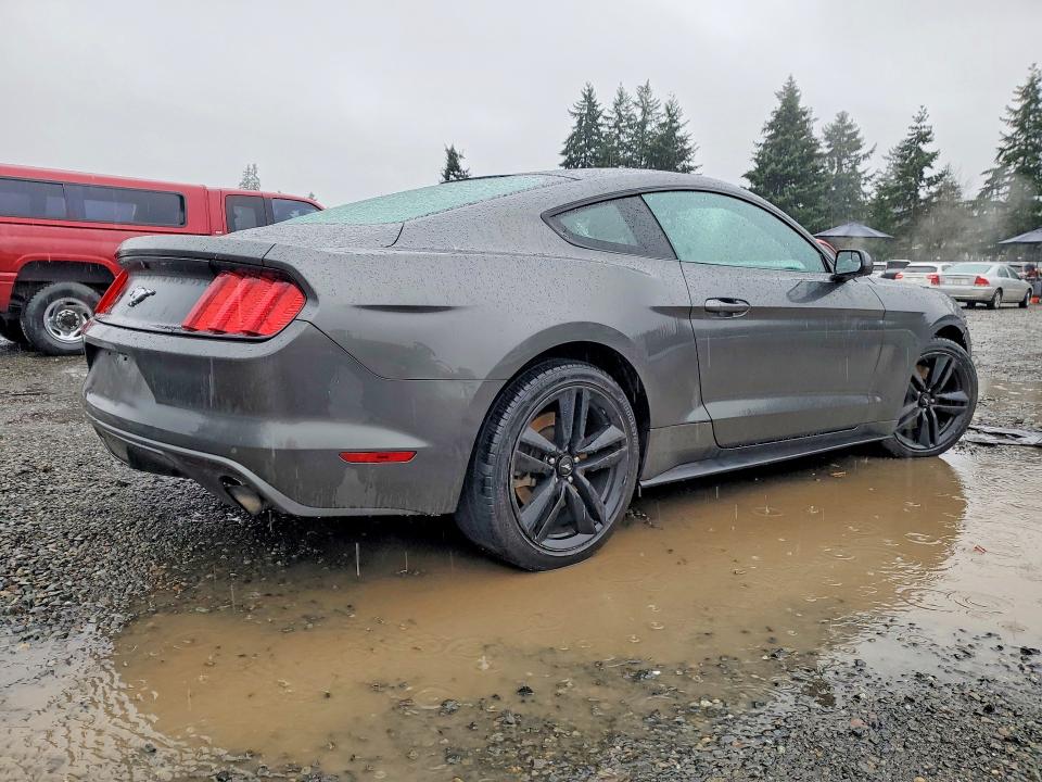 2017 Ford Mustang მანქანა იყიდება აუქციონზე, vin: 1FA6P8TH3H5323923, აუქციონის ნომერი: 45920846