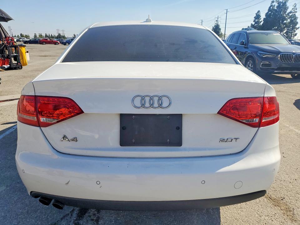Продаж на аукціоні авто 2011 Audi A4, vin: WAUEFAFL0BN002135, номер лоту: 47641786