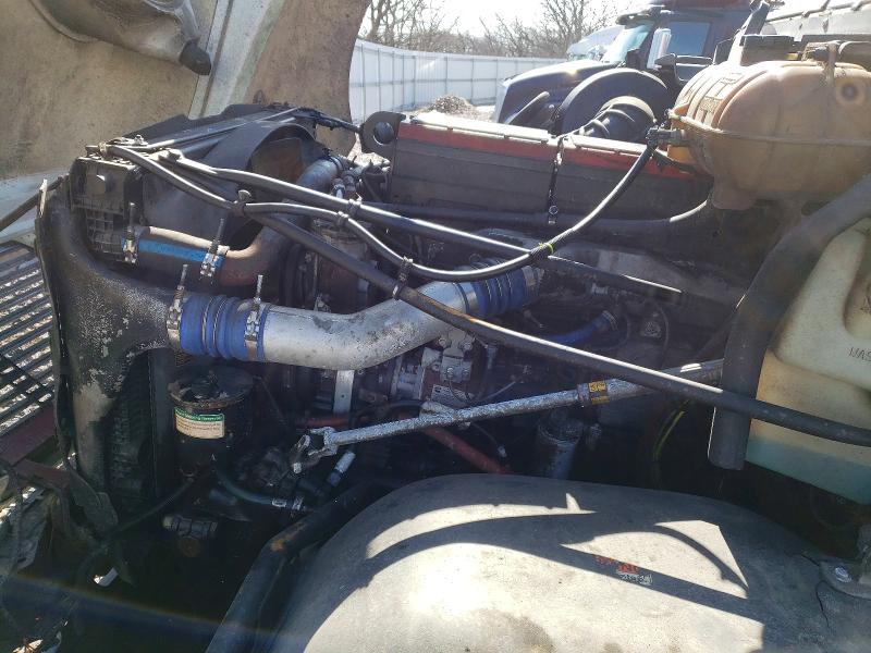 Продажа на аукционе авто 1998 Freightliner Conventional, vin: 1FUYSDYB5WP914456, номер лота: 79364935