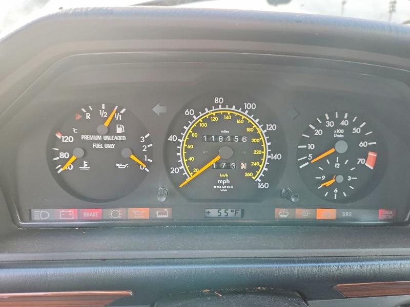 79320405 :رقم المزاد ، WDBEA28E4PB858079 vin ، 1993 Mercedes-benz 300 مزاد بيع
