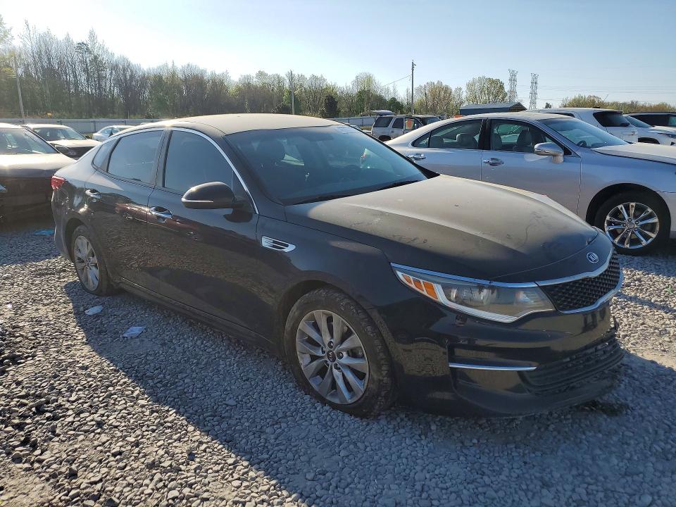 46860126 :رقم المزاد ، 5XXGT4L36JG253696 vin ، 2018 Kia Optima مزاد بيع