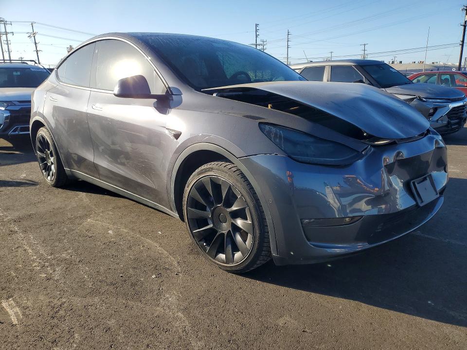 79197035 :رقم المزاد ، 5YJYGDEE3MF173805 vin ، 2021 Tesla Model Y مزاد بيع