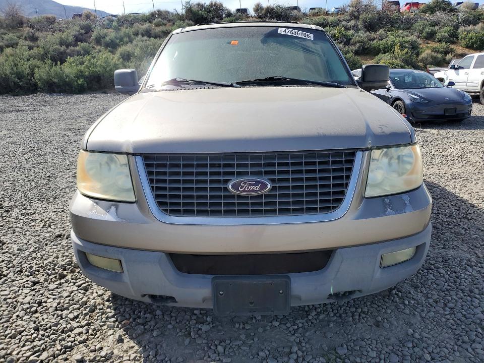 47636106 :رقم المزاد ، 1FMPU16L23LA50052 vin ، 2002 Ford Expedition مزاد بيع
