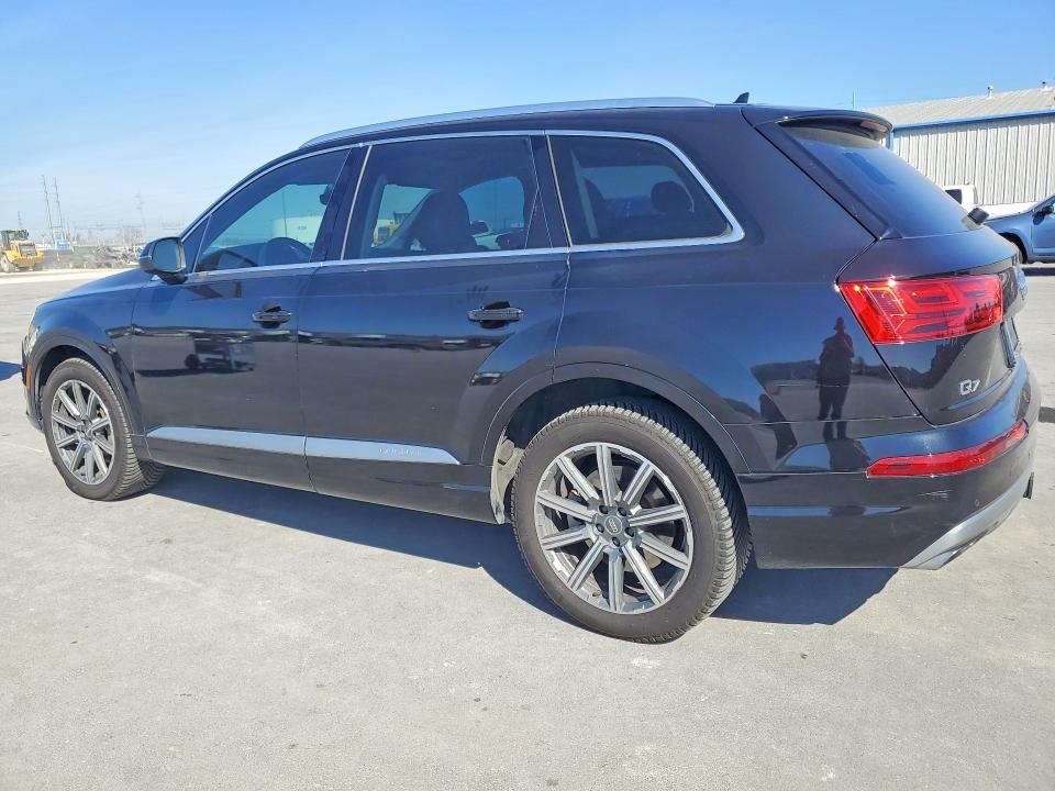Продаж на аукціоні авто 2018 Audi Q7, vin: WA1VAAF78JD015556, номер лоту: 46576036