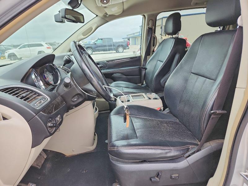 47063226 :رقم المزاد ، 2A4RR8DGXBR611448 vin ، 2011 Chrysler Town & Country مزاد بيع