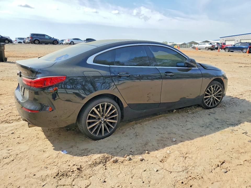 47213276 :رقم المزاد ، WBA53AK08M7J72027 vin ، 2021 Bmw 228i مزاد بيع
