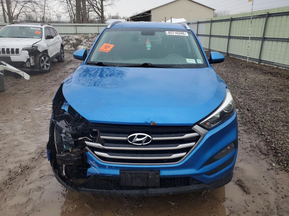 45716346 :رقم المزاد ، KM8J3CA45HU496105 vin ، 2017 Hyundai Tucson مزاد بيع