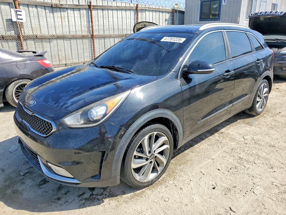 47781226 :رقم المزاد ، KNDCE3LC5H5079718 vin ، 2017 Kia Niro مزاد بيع
