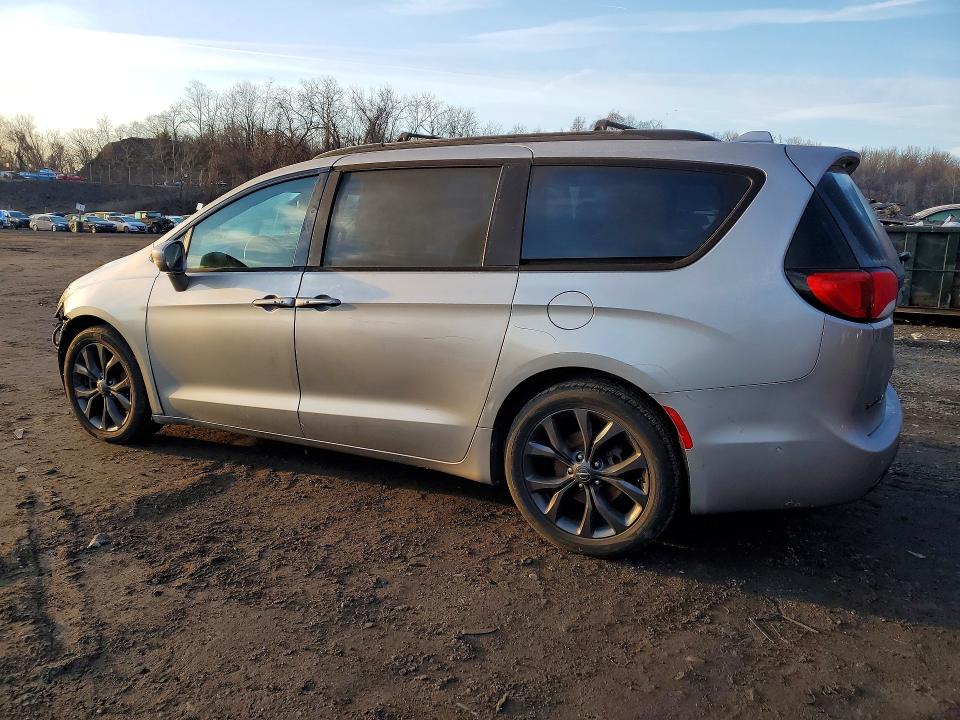 46410286 :رقم المزاد ، 2C4RC1BG4LR173450 vin ، 2020 Chrysler Pacifica مزاد بيع