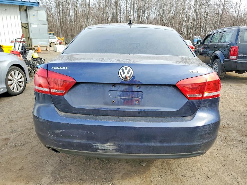 2014 Volkswagen Passat მანქანა იყიდება აუქციონზე, vin: 1VWBT7A38EC097470, აუქციონის ნომერი: 47122326