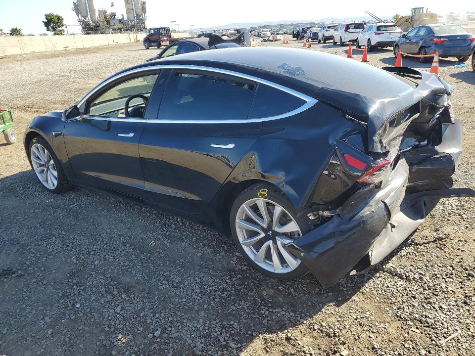 46472266 :رقم المزاد ، 5YJ3E1EAXKF394519 vin ، 2019 Tesla Model 3 مزاد بيع