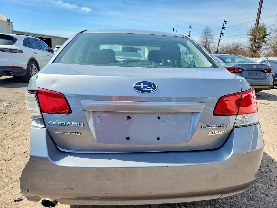 2010 Subaru Legacy მანქანა იყიდება აუქციონზე, vin: 4S3BMBH63A3243156, აუქციონის ნომერი: 46967516