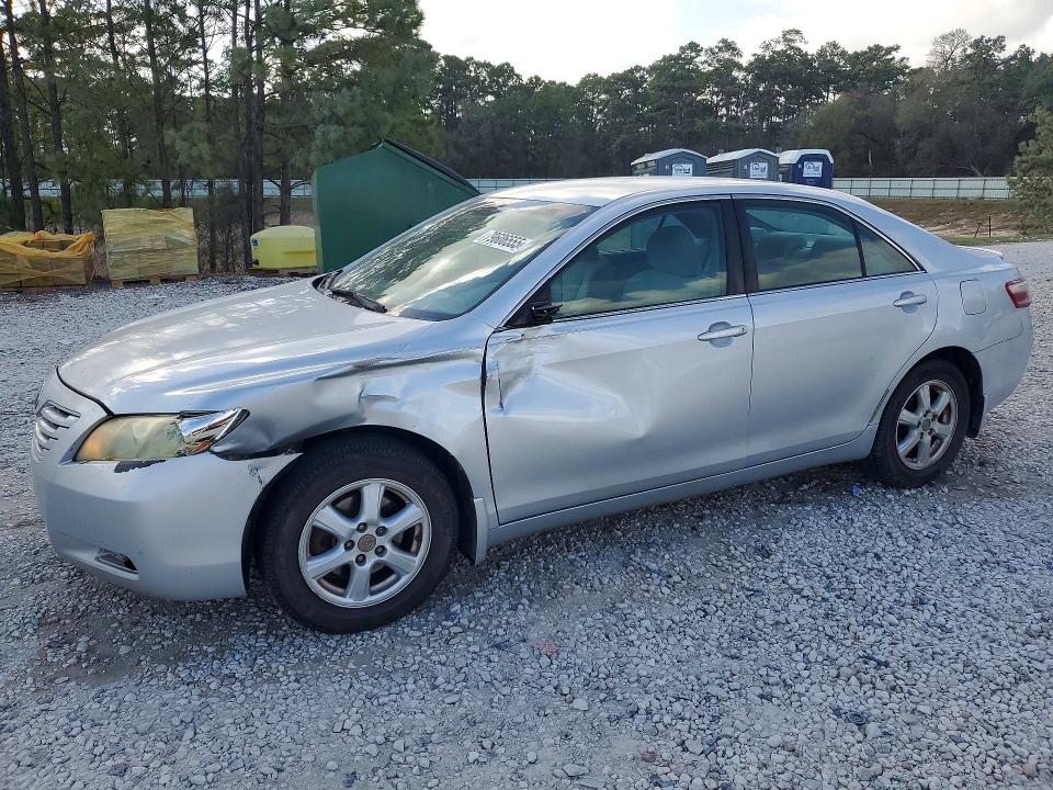 79606555 :رقم المزاد ، 4T1BE46KX7U643237 vin ، 2007 Toyota Camry مزاد بيع