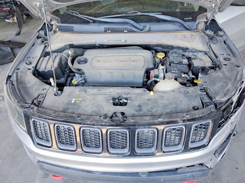 46039296 :رقم المزاد ، 3C4NJDDB0HT633554 vin ، 2017 Jeep Compass مزاد بيع