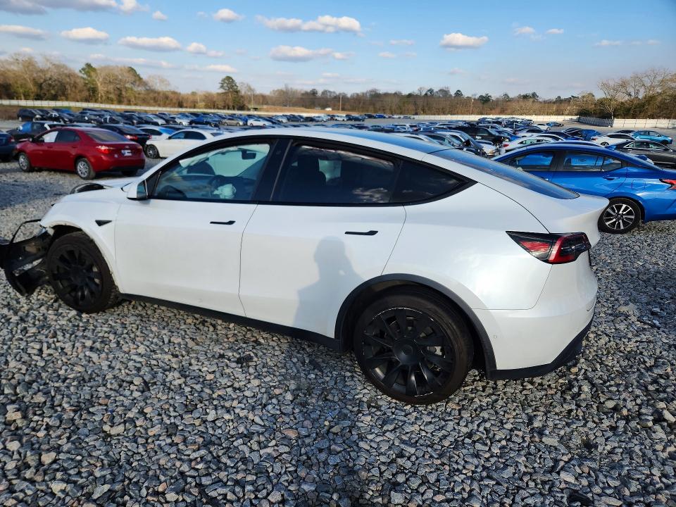 Продажа на аукционе авто 2021 Tesla Model Y, vin: 5YJYGDEE5MF060566, номер лота: 79621815