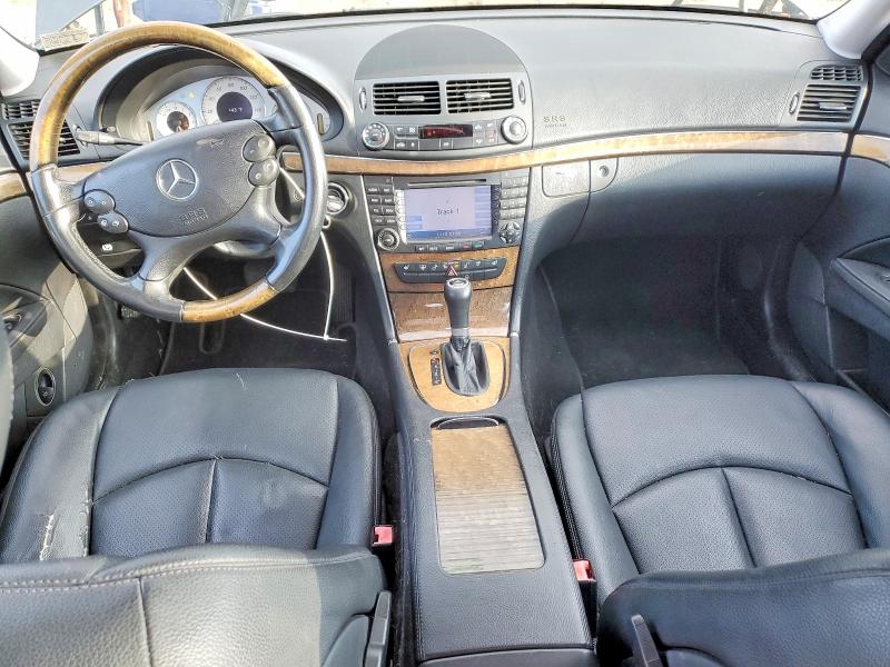 2008 Mercedes-benz E მანქანა იყიდება აუქციონზე, vin: WDBUF87XX8B267954, აუქციონის ნომერი: 41736136