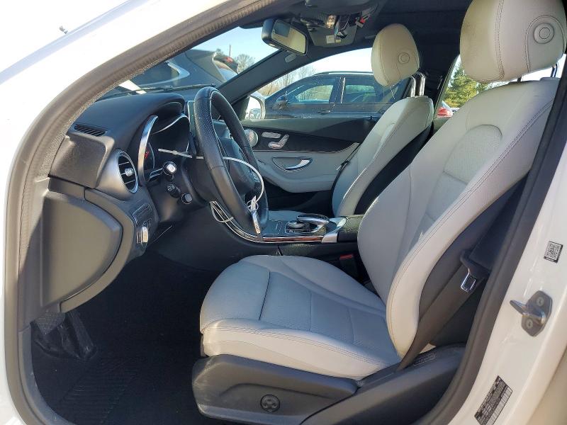46635796 :رقم المزاد ، WDDWF4KB6JR411078 vin ، 2018 Mercedes-benz C مزاد بيع