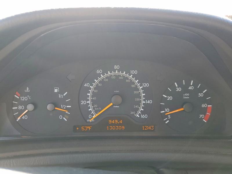 1999 Mercedes-benz Clk მანქანა იყიდება აუქციონზე, vin: WDBLJ65G4XF112244, აუქციონის ნომერი: 47349736