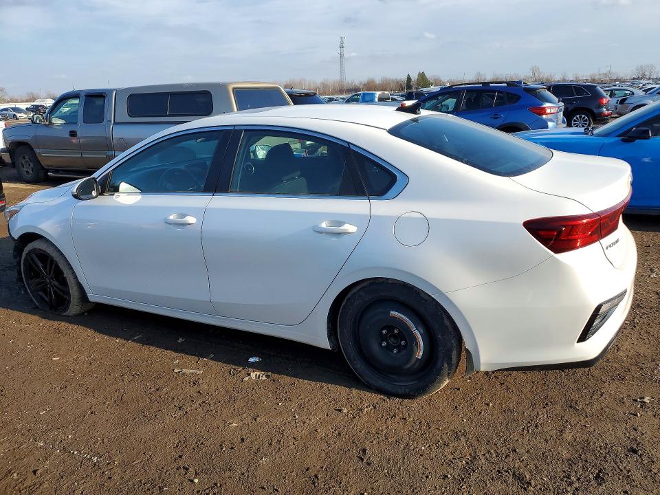2020 Kia Forte მანქანა იყიდება აუქციონზე, vin: 3KPF54ADXLE239815, აუქციონის ნომერი: 45885716